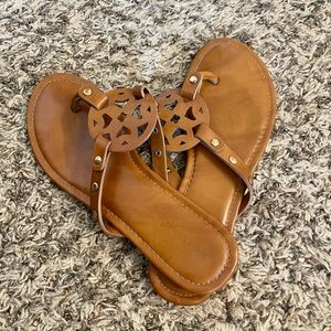 Pierre Dumas Sandals